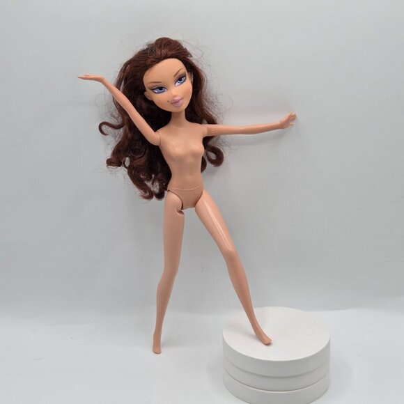 Bratz Phoebe Doll Head On Barbie Body 2001/2006 MGA/Mattel - Picture 1 of 7